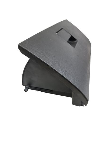 RAM3500   2016 Glove Box 587793
