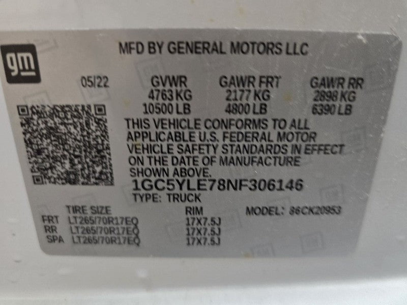 Passenger Front Door Crew Cab Fits 20-23 SILVERADO 2500 642605