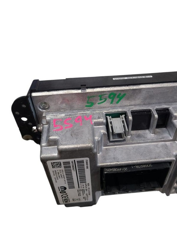 Audio Equipment Radio Display And Receiver Siriusxm Fits 21-25 DURANGO