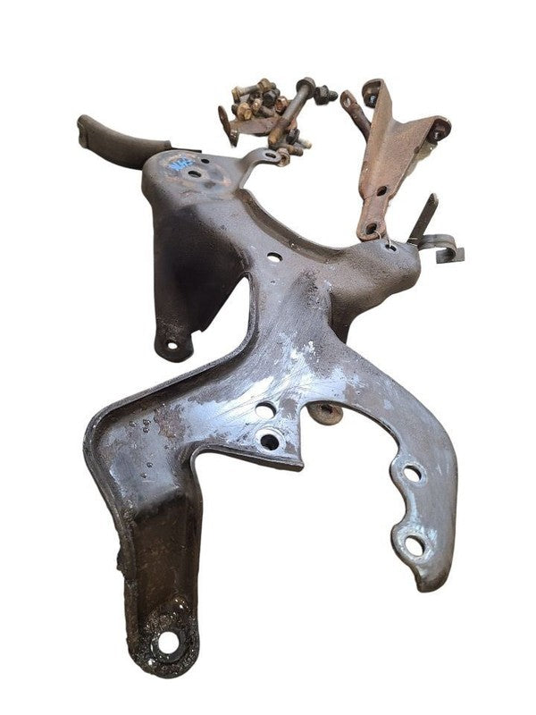 TCHEV3500 1990 Brackets Misc 663969