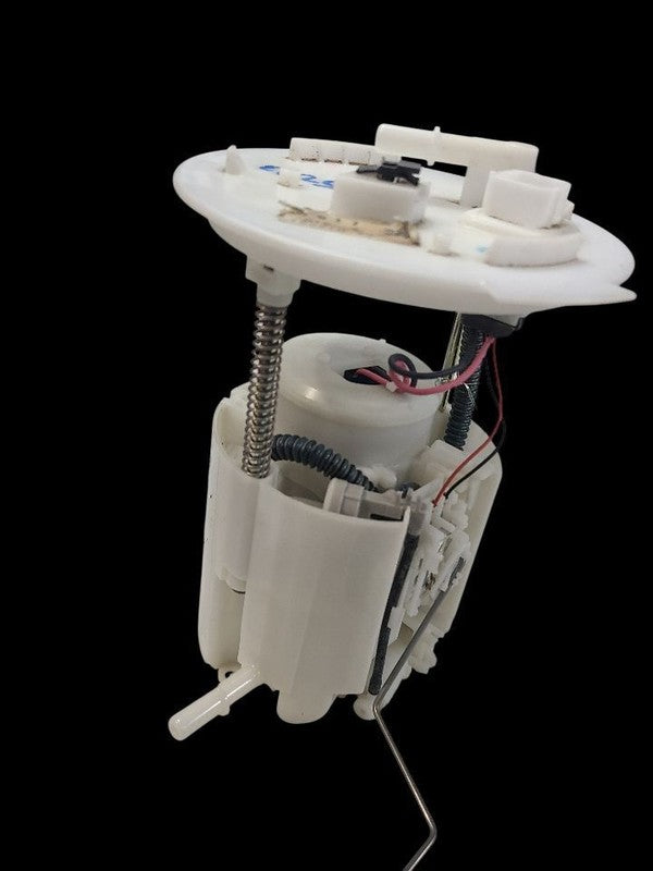 Fuel Pump Assembly FWD Fits 11-15 MAZDA CX-9 651745