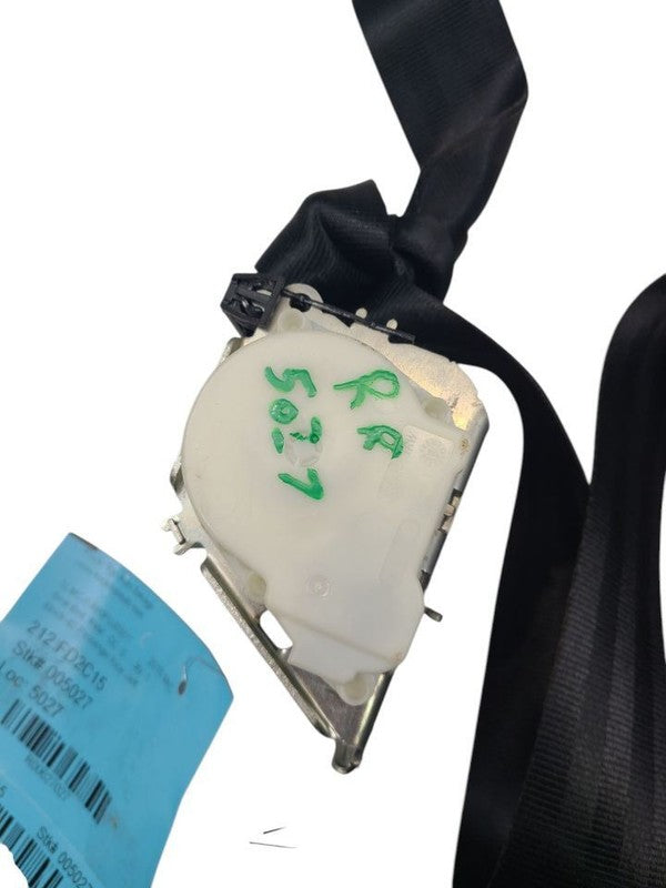 MKC       2015 Seat Belt Rear 627027