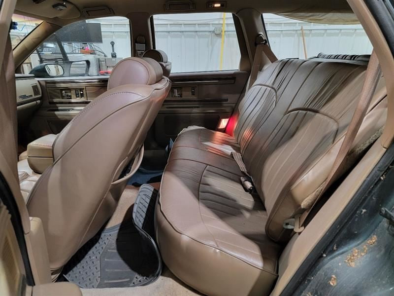 ROADMASTR 1994 Seat Belt Front 563738