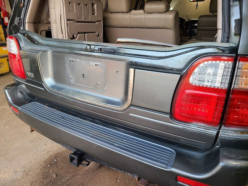 Trunk/Hatch/Tailgate Lower Fits 98-02 LEXUS LX470 674371