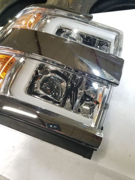 Passenger Headlight Chrome Bezel Fits 15-19 SILVERADO 2500 PICKUP 2774