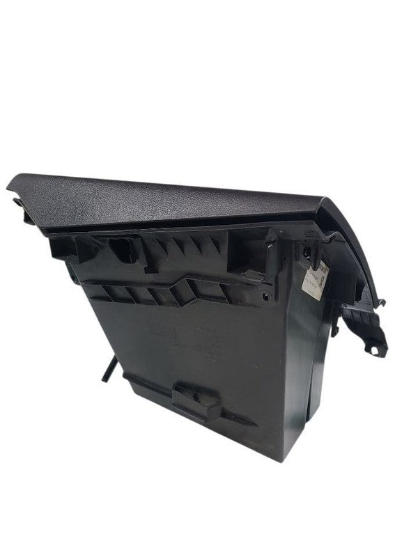 ESCAPE    2015 Glove Box 656643