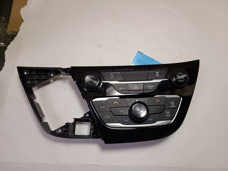 Temperature Control Front 3 Zone Temperature Control Fits 18-20 PACIFI