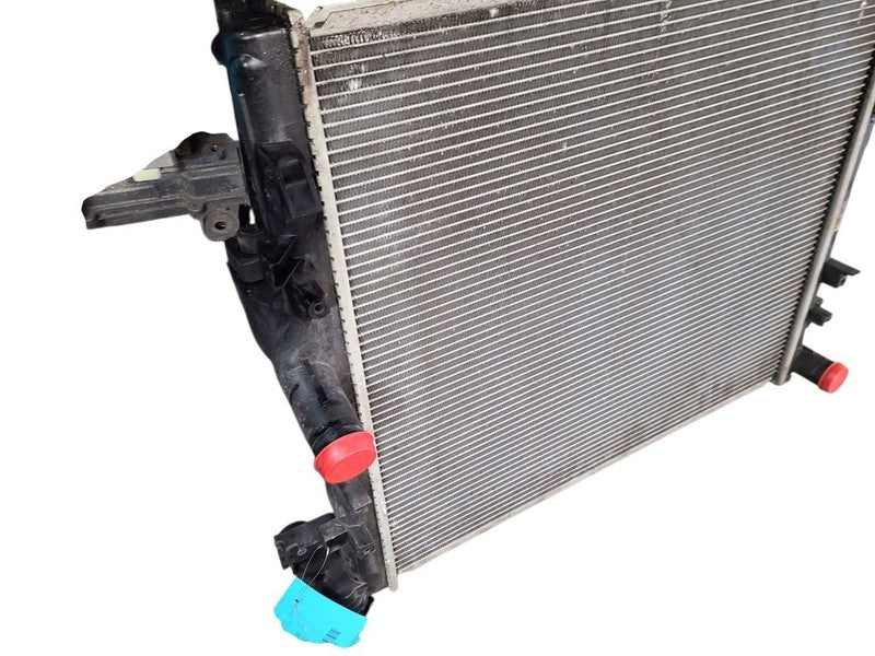 Radiator VIN W 6th Digit Jk Body Fits 07-18 WRANGLER 648233