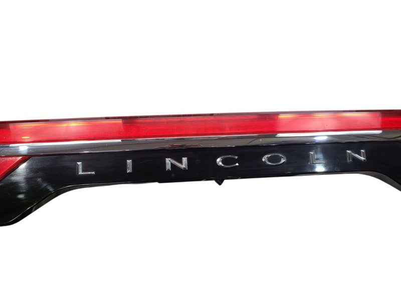 Tail Finish Panel Lighted Reflector Bar Fits 15-17 NAVIGATOR 635866