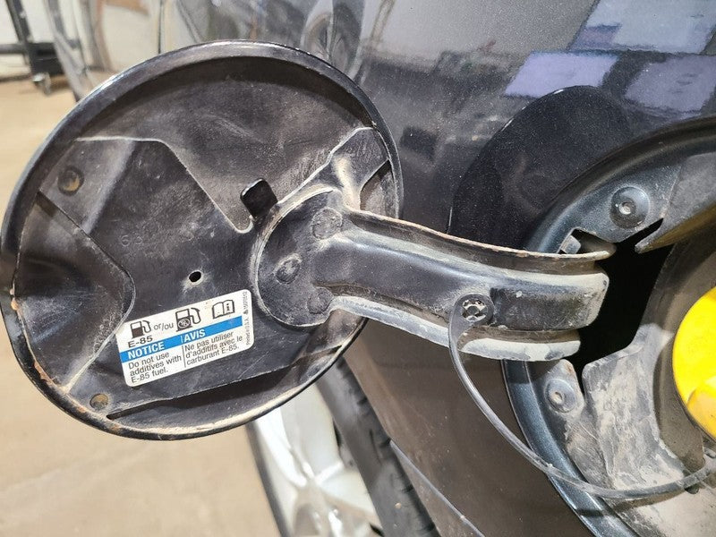IMPALA    2012 Fuel Filler Door 672168