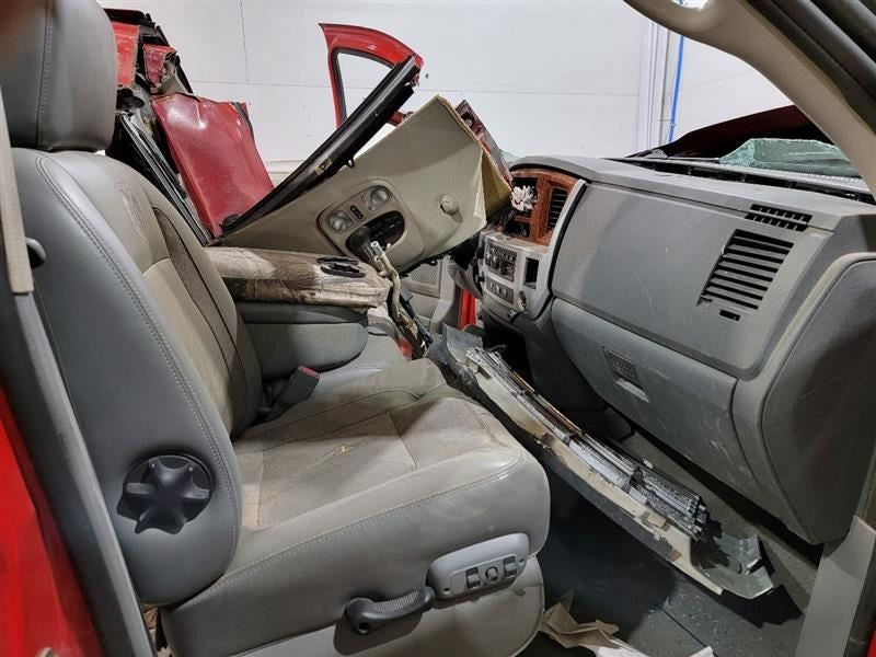 REAR RAM2500   2006 Driver's Side Retractor Seat Belt Rear 566601