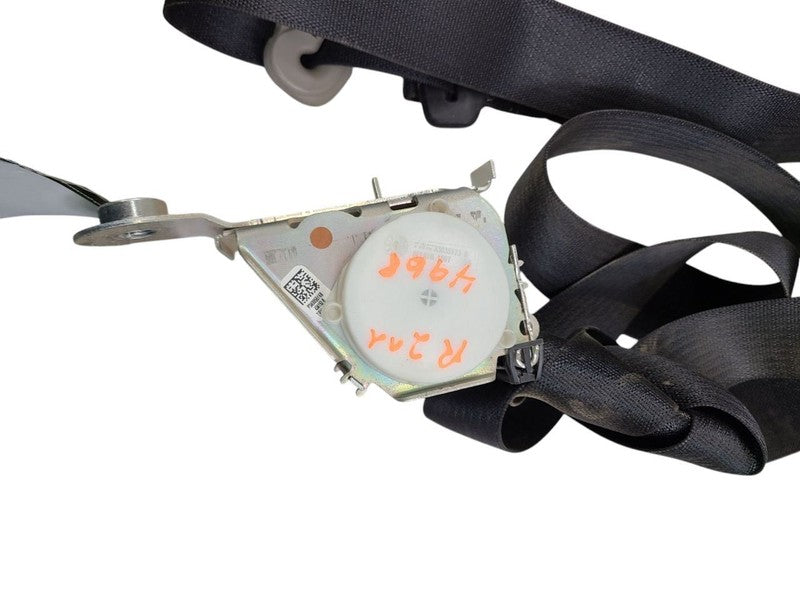 TOWN COUN 2016 Seat Belt Rear 621150