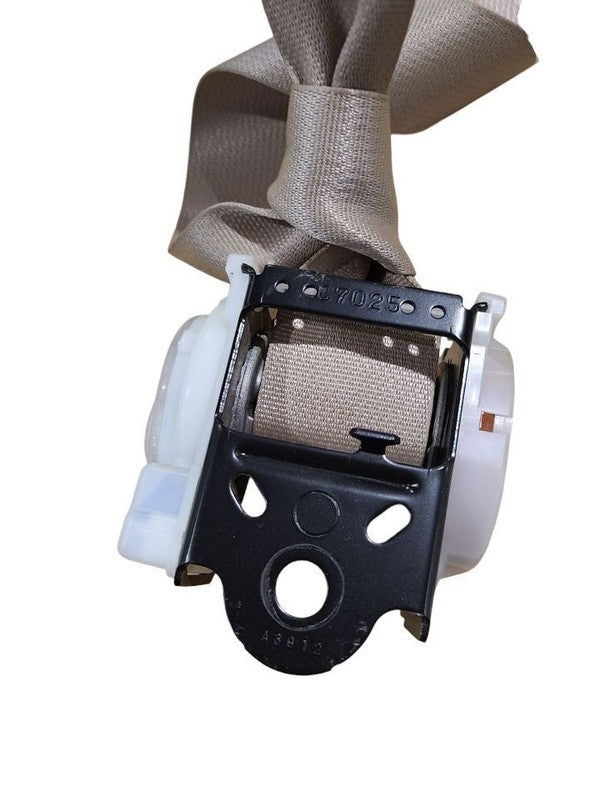 GX470     2004 Seat Belt Rear 626401