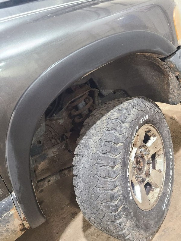 RAM2500   2004 Fender Flare/Extension 653736