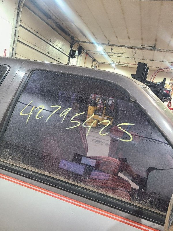 Passenger Front Door Glass Fits 88-02 CHEVROLET 3500 PICKUP 651600