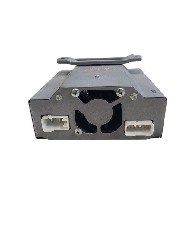 Conv/Invert/Charger Inverter Under Center Console Fits 05-11 TACOMA 68