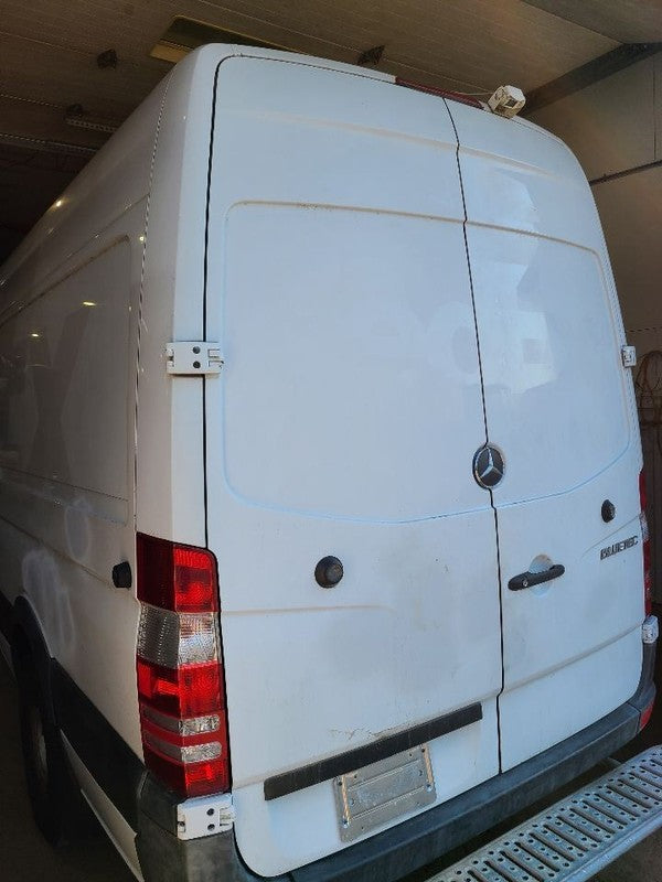 Rear Axle 3.92 Ratio ID 9063501900 Fits 10-13 MERCEDES SPRINTER 2500 6
