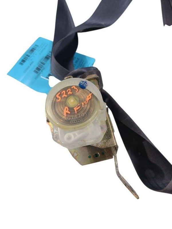 LANDCRUIS 1993 Seat Belt Front 646201