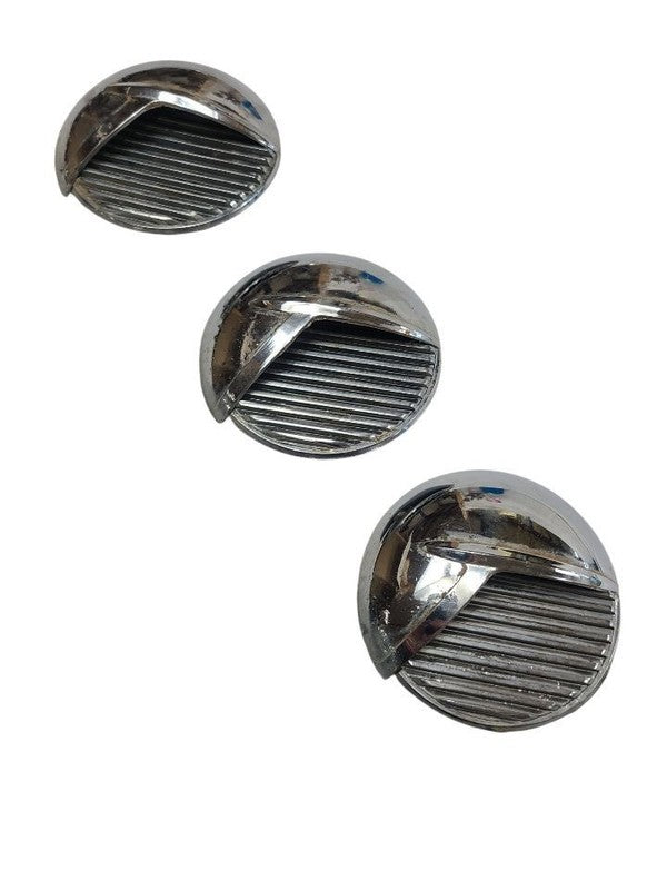 BUICK     1951 Fender Moulding 662445
