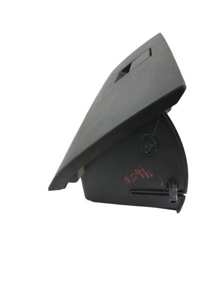 RAM3500   2016 Glove Box 587793