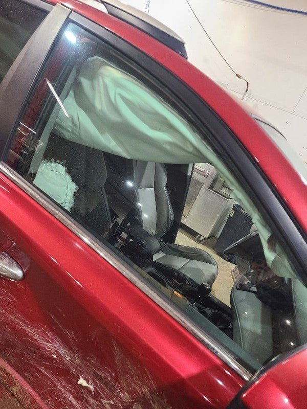 Passenger Right Front Door Glass Fits 13-18 RAV4 651661
