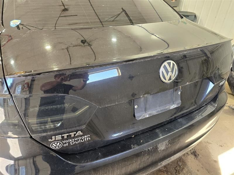 Trunk/Hatch/Tailgate Sedan Base Fits 11-14 JETTA 597461