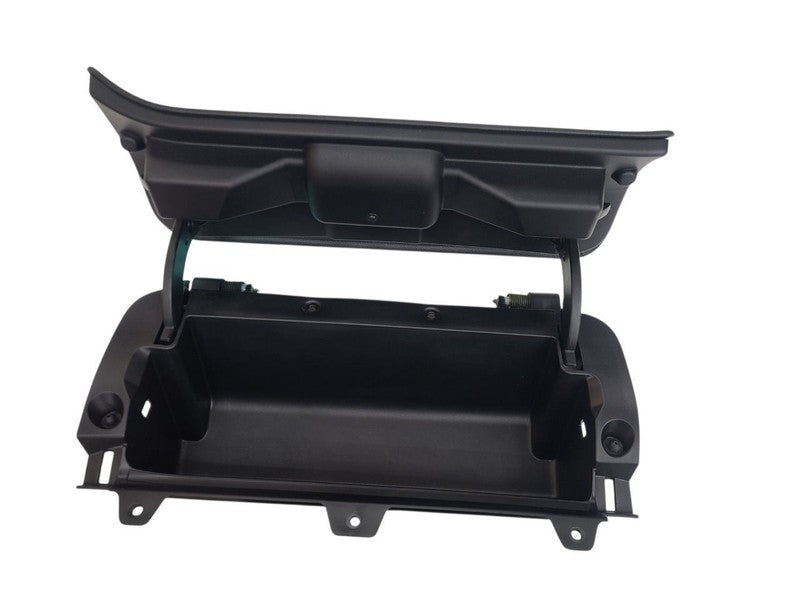 SILVRDO15 2019 Glove Box 674016