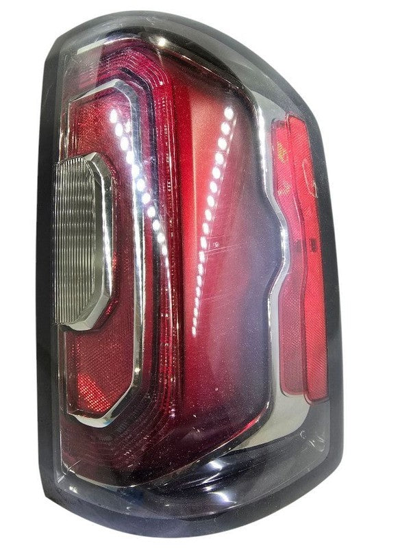 Passenger Tail Light Opt Gat Fits 16-18 SIERRA 1500 PICKUP 619865