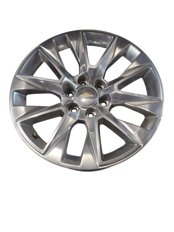 Wheel 20x9 10 Spoke Opt RD2 Fits 21-26 SUBURBAN 1500 669747