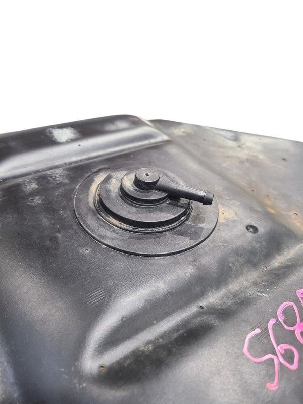 Fuel Tank Front Midship 137" Wb Fits 00-04 FORD F250SD PICKUP 677239