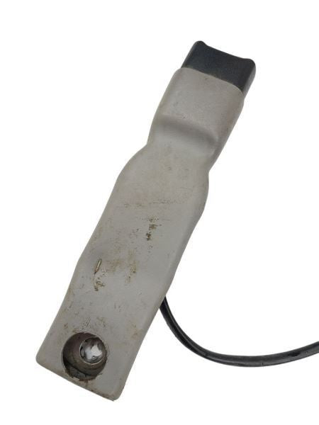 FRONT F350SD    1999 Driver's Side Buckle Seat Belt Front 574951