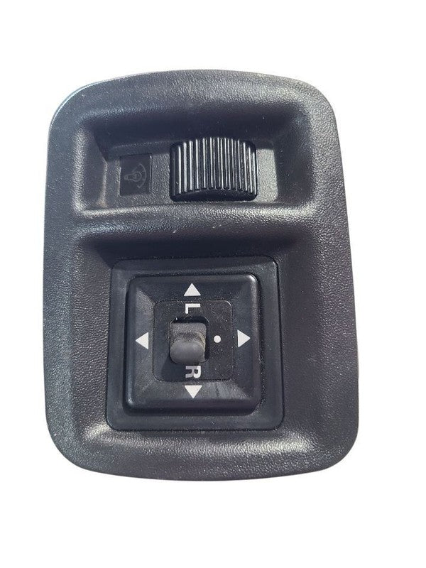 3000GT    1995 Dash/Interior/Seat Switch 647186