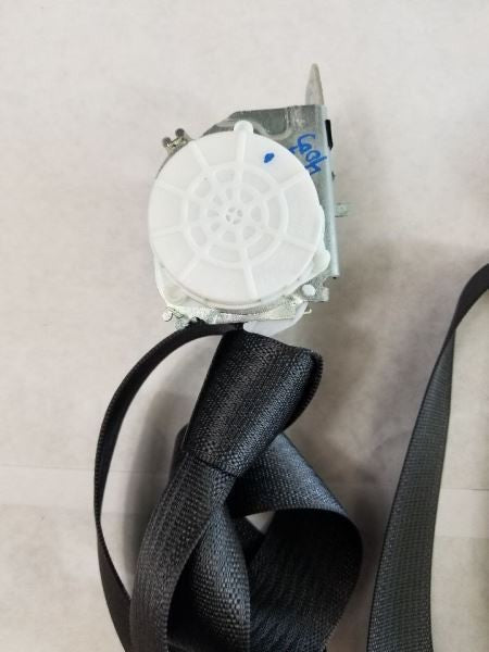 REAR SILVRDO15 2021 Driver's Side Retractor Seat Belt Rear 438487