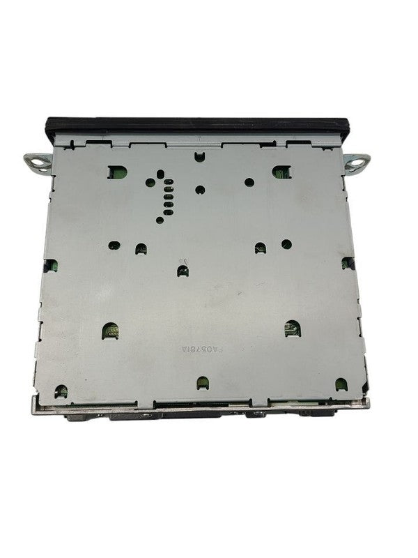 Audio Equipment Radio Am-fm-cd-cassette 6 Disc US Market Fits 05-06 CR