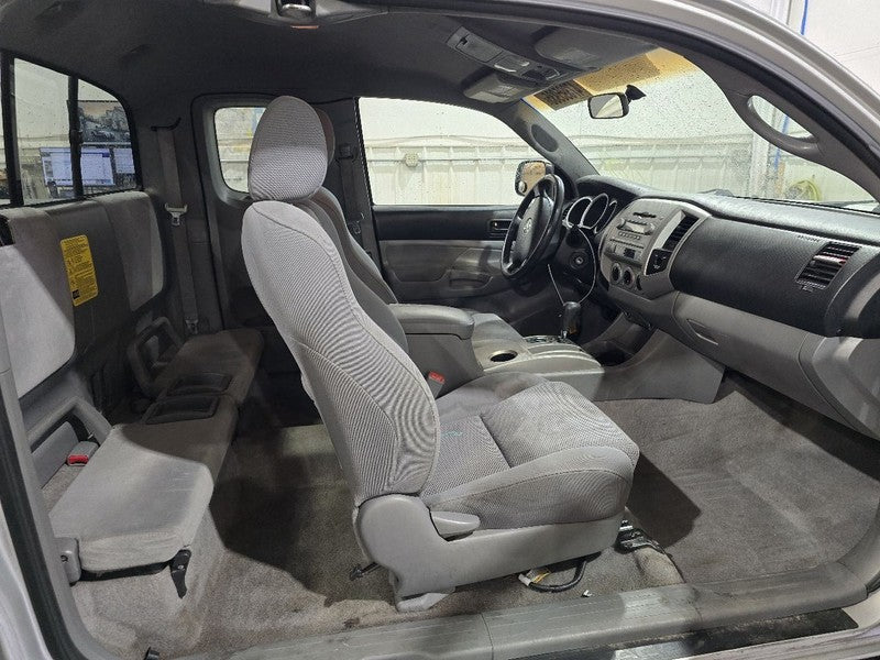 Seat Belt Front Bucket Seat Crew Cab 4 Door Passenger Fits 05-15 TACOM