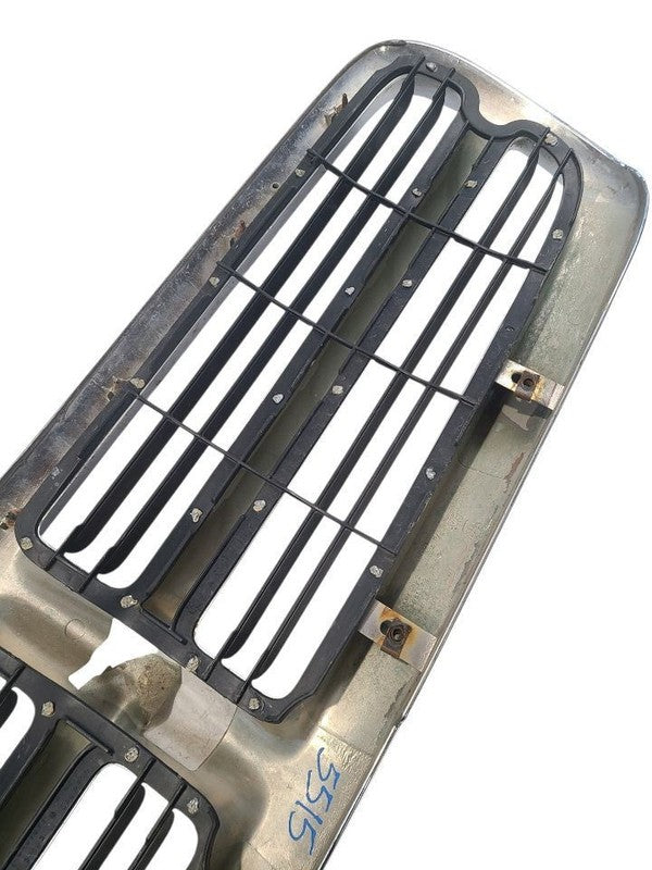 Grille Chrome Fits 97-04 DAKOTA 666421
