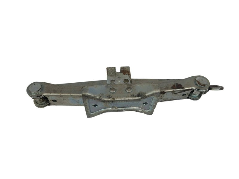 VERSA     2011 Jack 605216
