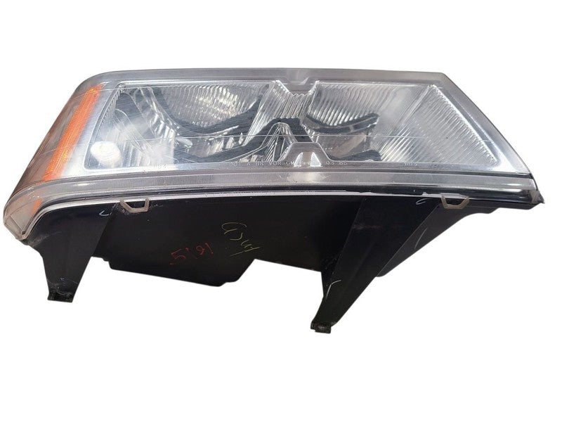 Passenger Headlight With Xtreme Opt V4A Fits 05-08 COLORADO 642877