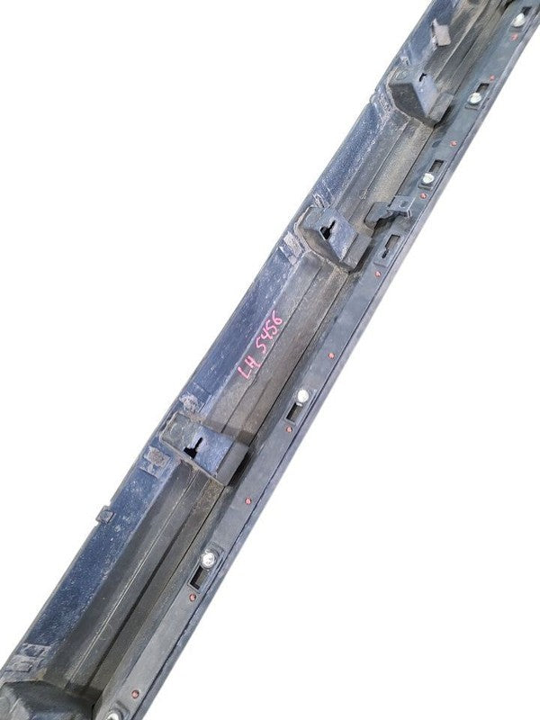 XT5       2017 Rocker Panel Moulding 662608