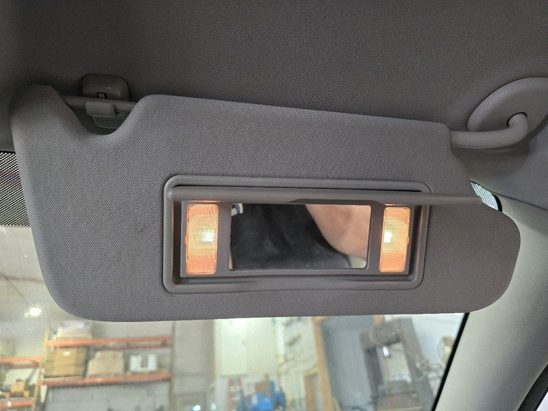 Passenger Sun Visor VIN W 4th Digit Limited Side Lamps Fits 06-16 IMPA