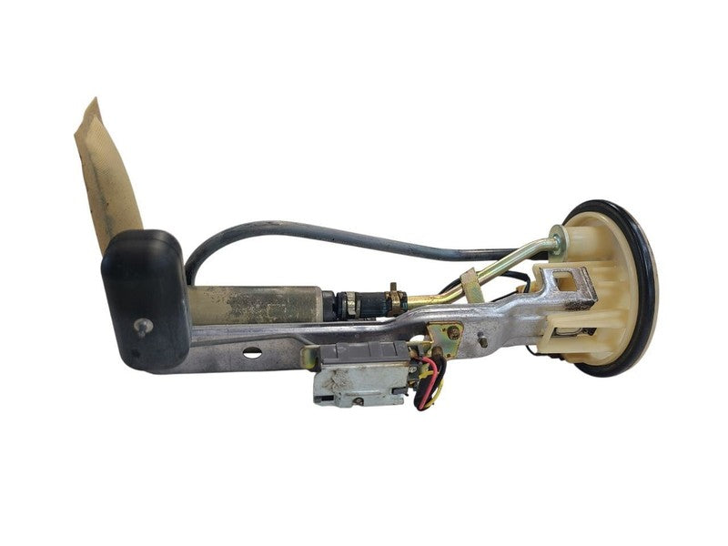 Fuel Pump Assembly Fits 98-02 LEXUS LX470 674403