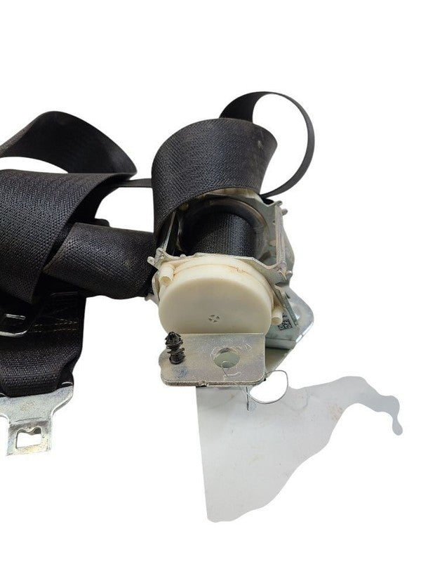 TOWN COUN 2016 Seat Belt Rear 621152