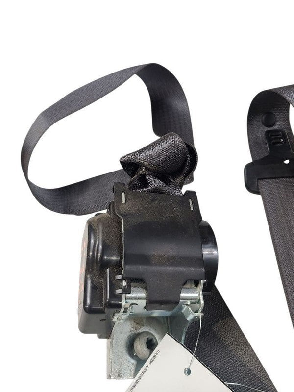 MKS       2009 Seat Belt Rear 643298