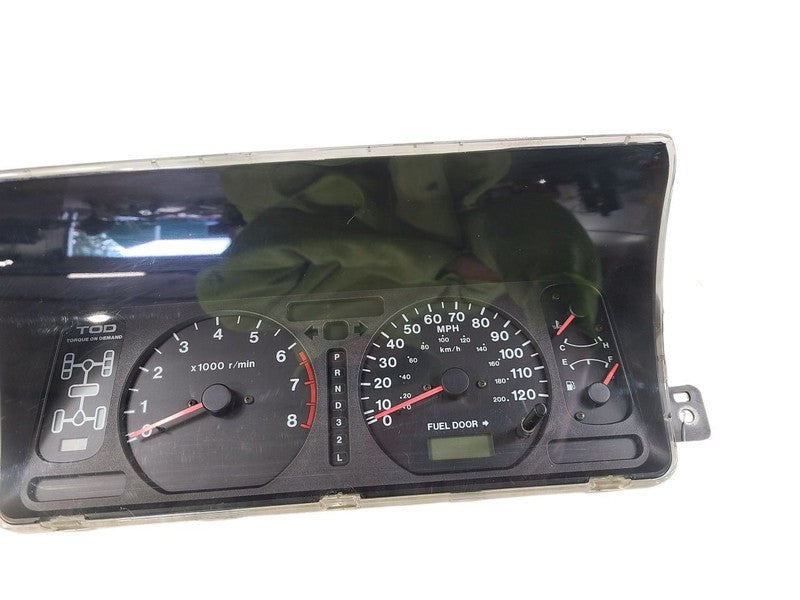 Speedometer Cluster With Variable Torque Control Fits 02 ISUZU TROOPER
