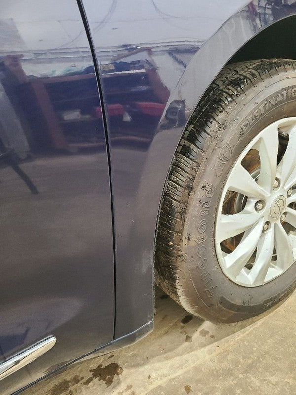 Passenger Right Fender Fits 20-25 VOYAGER 676770