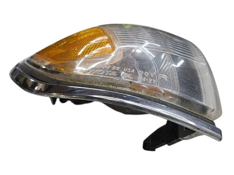 Passenger Corner/Park Light Park Lamp-turn Signal Fits 01-04 TACOMA 67