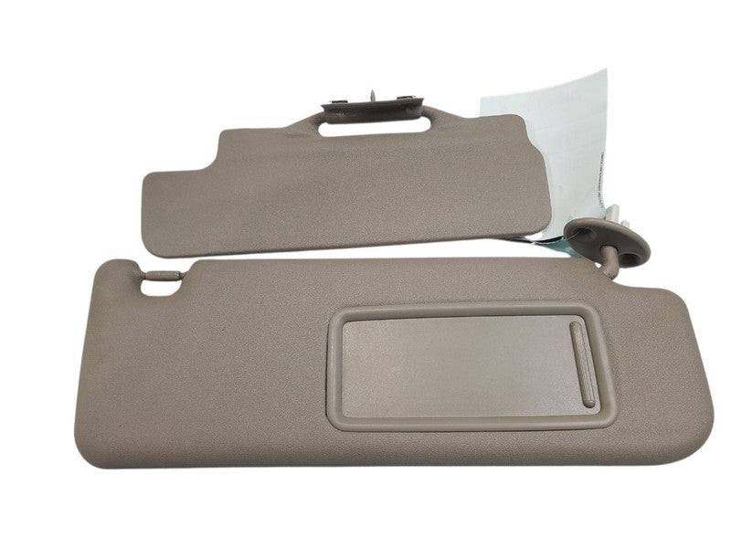 Passenger Sun Visor Primary With Illumination Fits 05-09 4 RUNNER 6610
