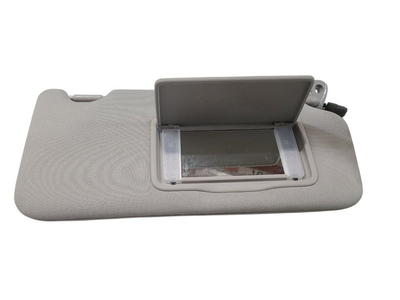 Passenger Sun Visor Illuminated Dual Bulbs Fits 10-14 LEGACY 664722