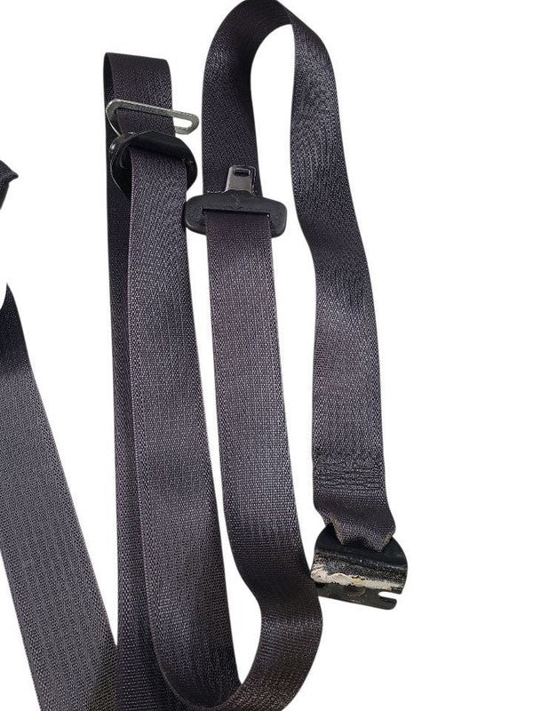 SILVRDO35 2016 Seat Belt Rear 646513