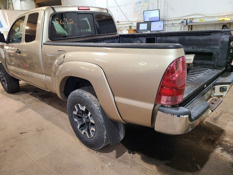 Passenger Rear Side Door Extended Cab Fits 05-15 TACOMA 673747